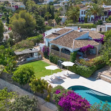 Bonita B Light Piscina Climatizada Bbq Wifi Chalet Javea
